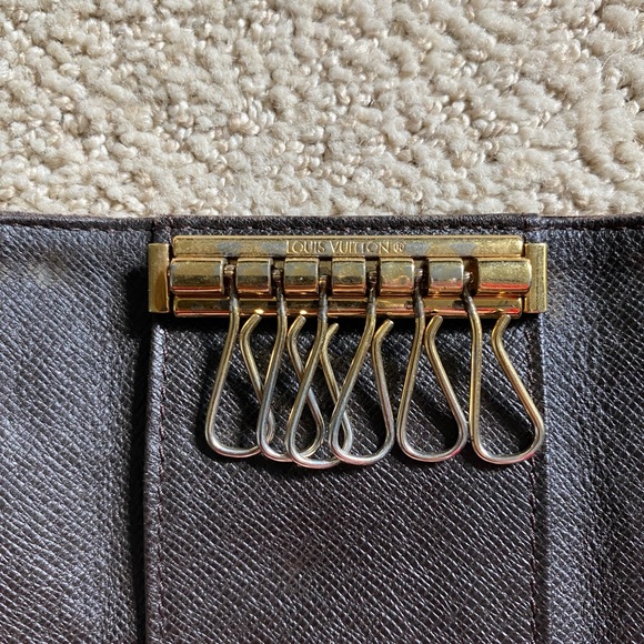 Authentic Louis Vuitton classic monogram Mini Lin keyholder brown - Picture 11 of 12